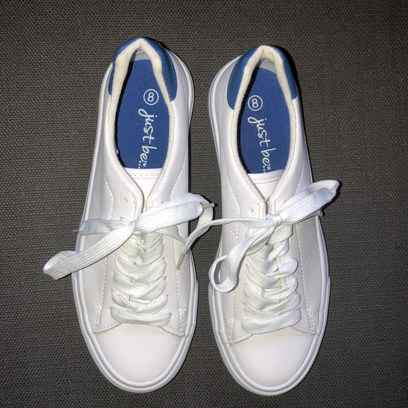 White Skeakers - Picture 2 of 4